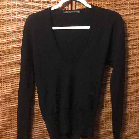 Stunning Balenciaga black wool V-neck sweater sz S - Picture 1 of 4